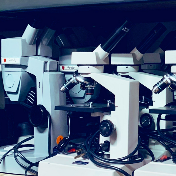 Reconditioned Used Microscopes 2